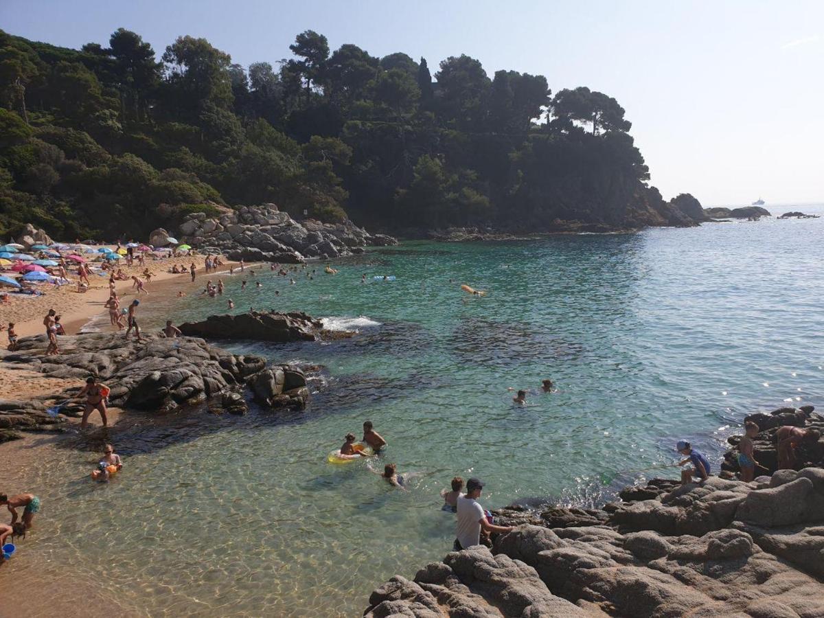 Apartamento Acogedor A 3 Minutos De La Playa Apartment Blanes Bagian luar foto